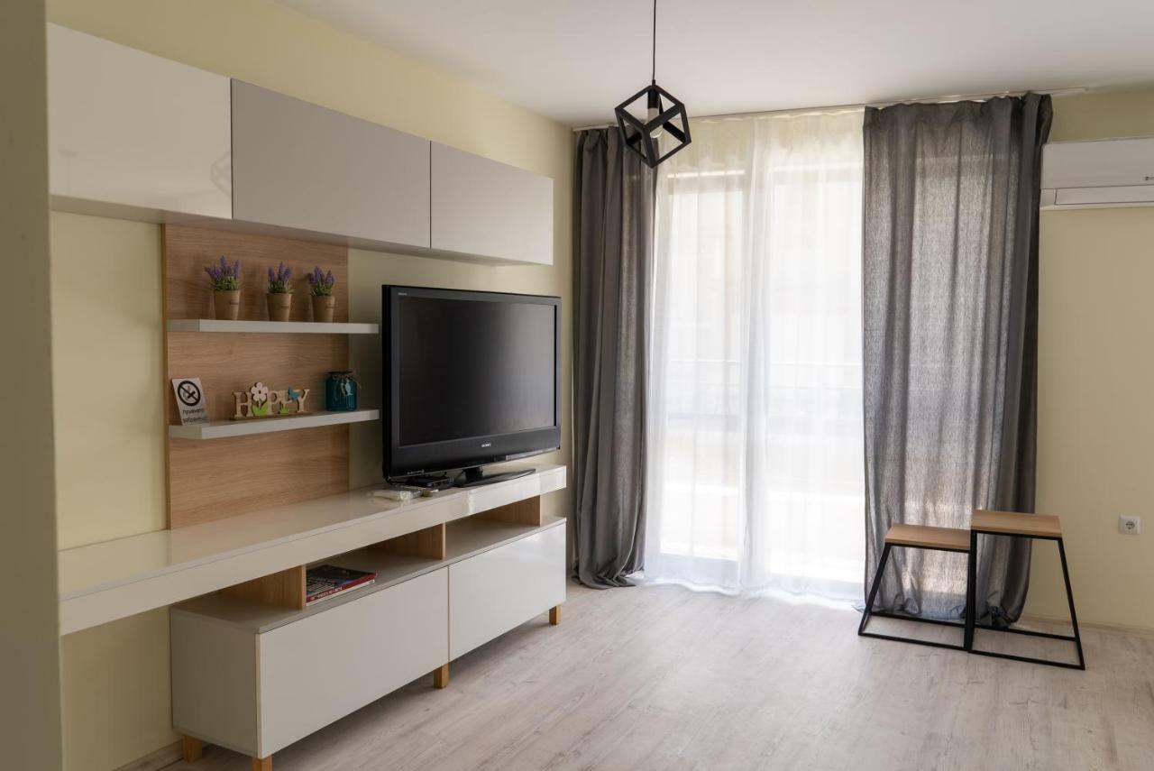 La Familia Apartments Varna Eksteriør billede