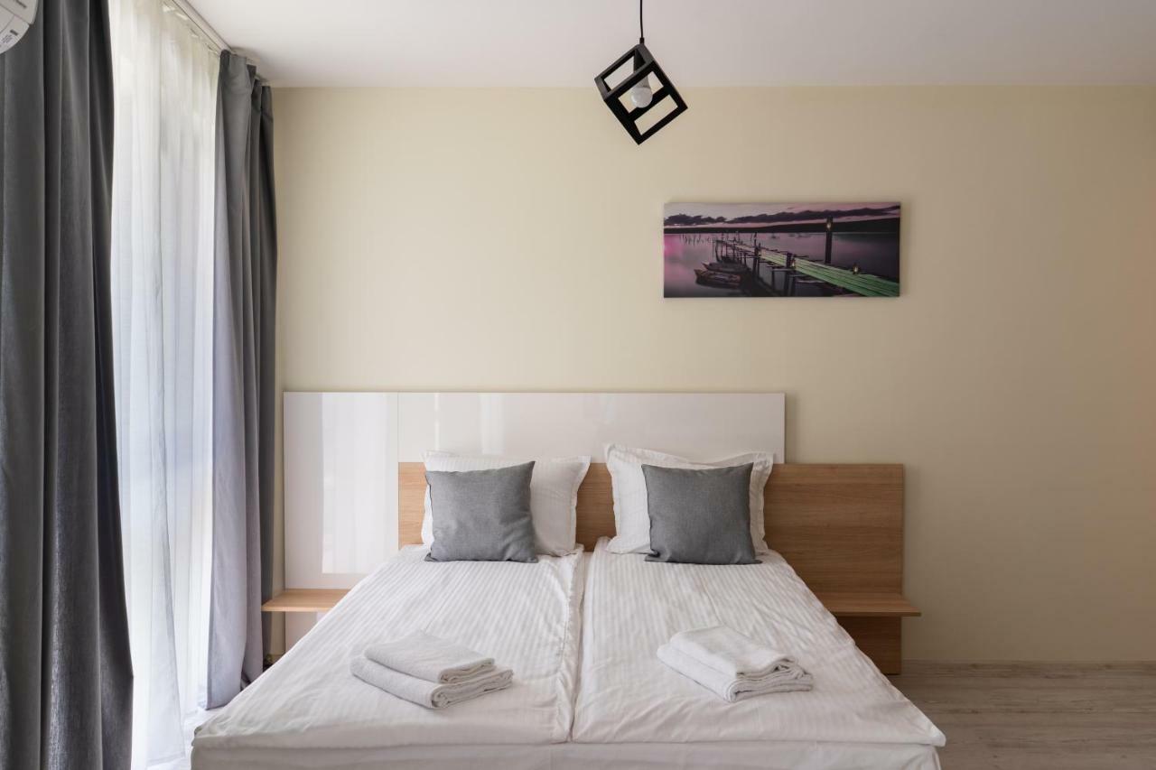 La Familia Apartments Varna Eksteriør billede